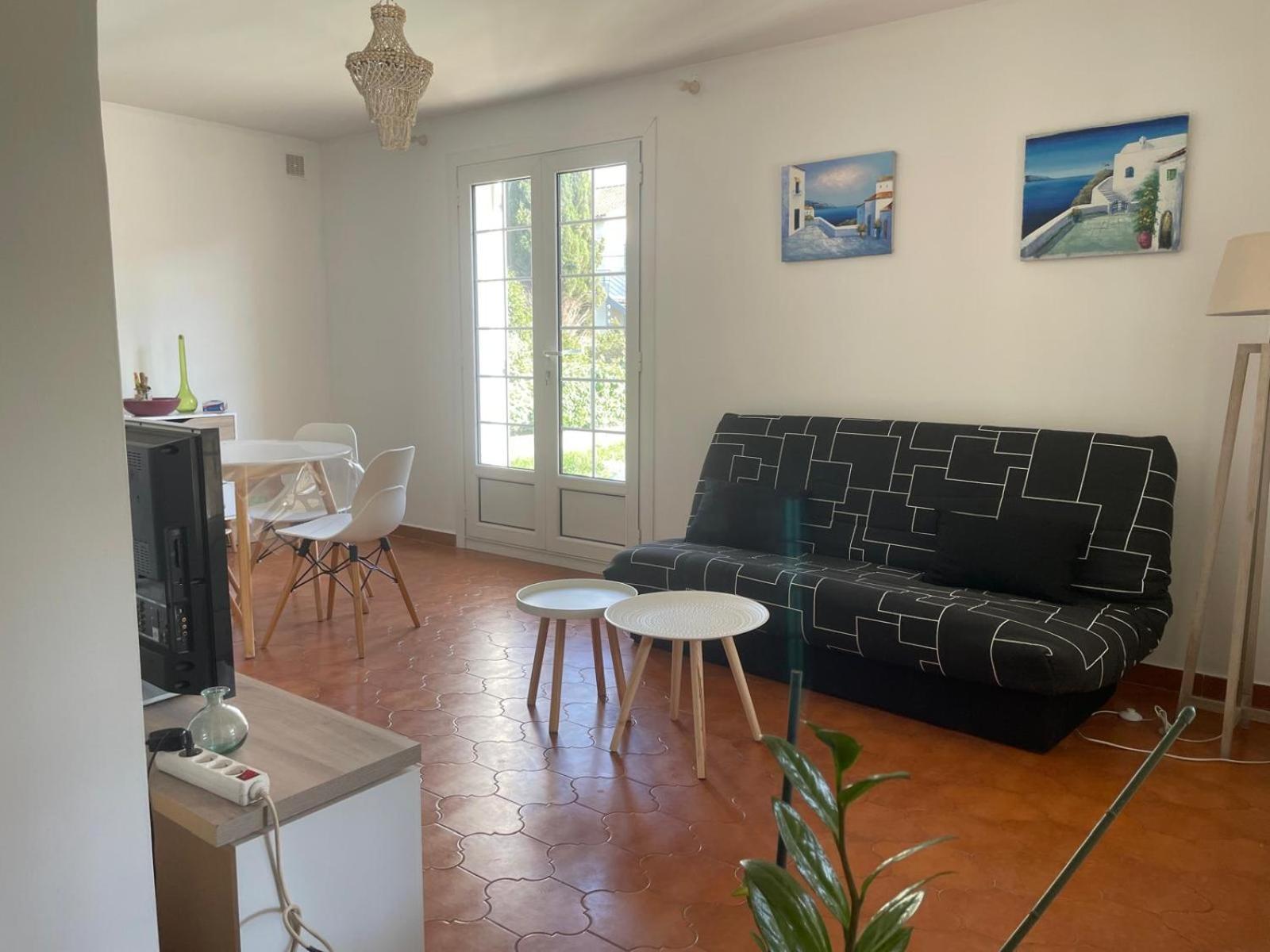 T2 En Rez De Villa Sanary-sur-Mer Luaran gambar